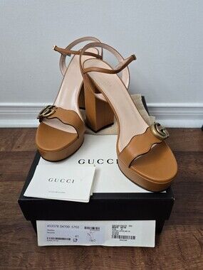 AUTHENTIC NEW IN BOX - Gucci GG Platform Sandals 40